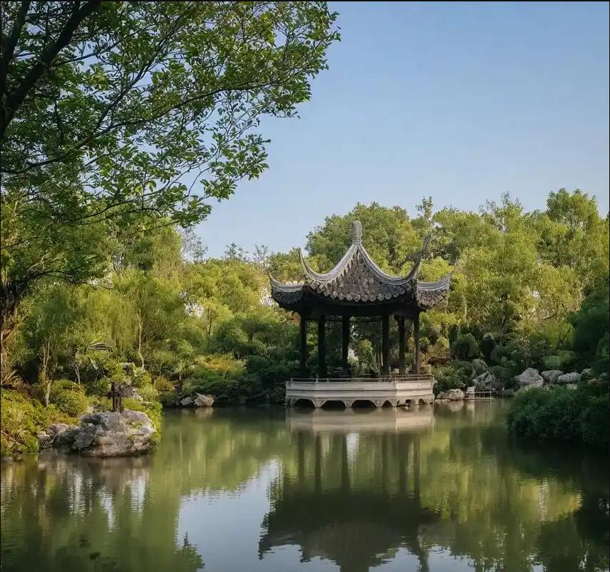 石城县敷衍餐饮有限公司